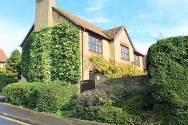  Image of 4 bedroom Detached house for sale in Kintyre Road Cosham Portsmouth PO6 at Cosham Portsmouth Hampshire, PO6 3UH