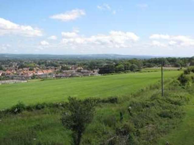  Image of 3 bedroom Flat to rent in Portsdown Hill Road Portsmouth PO6 at Cosham Portsmouth Hampshire, PO6 3LS