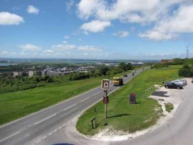  Image of 3 bedroom Flat to rent in Portsdown Hill Road Portsmouth PO6 at Cosham Portsmouth Hampshire, PO6 3LS