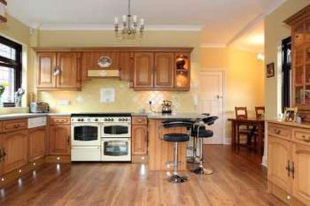  Image of 4 bedroom Detached house for sale in Portsdown Hill Road Portsmouth PO6 at Cosham Portsmouth Hampshire, PO6 1BE