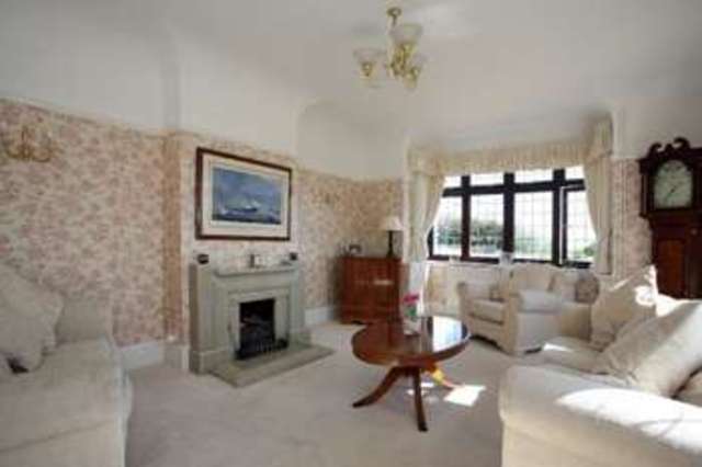  Image of 4 bedroom Detached house for sale in Portsdown Hill Road Portsmouth PO6 at Cosham Portsmouth Hampshire, PO6 1BE