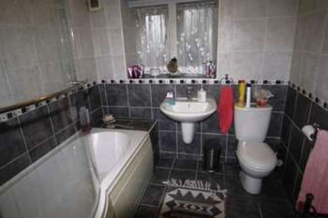  Image of 2 bedroom Detached house for sale in Cowlersley Lane Linthwaite Huddersfield HD4 at Cowlersley Lane  Huddersfield, HD4 5UJ