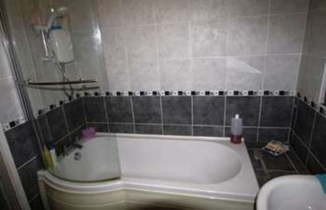  Image of 2 bedroom Detached house for sale in Cowlersley Lane Linthwaite Huddersfield HD4 at Cowlersley Lane  Huddersfield, HD4 5UJ