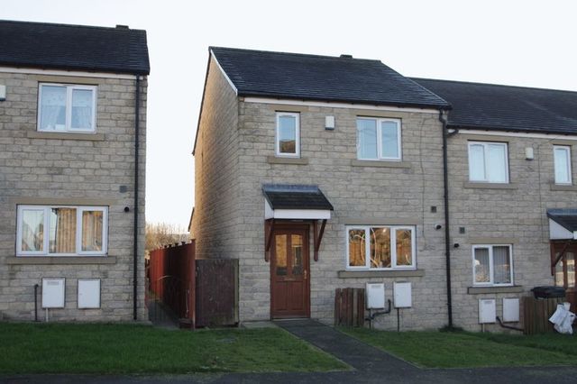 Image of 3 bedroom Detached house to rent in Cricketers Fold Halifax HX3 at Cricketers Fold Exley Halifax, HX3 9ER