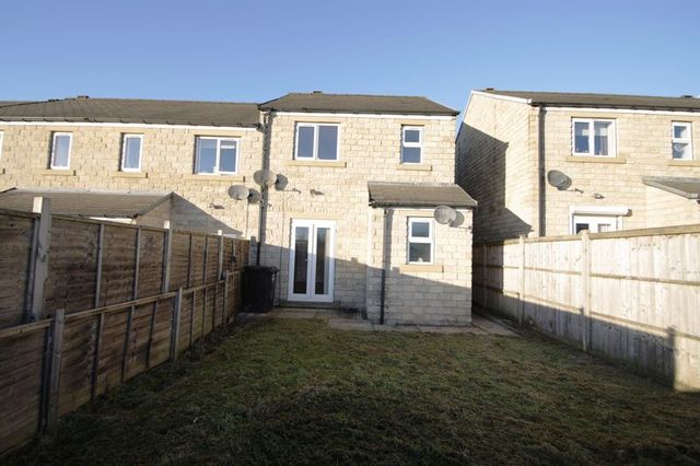  Image of 3 bedroom Detached house to rent in Cricketers Fold Halifax HX3 at Cricketers Fold Exley Halifax, HX3 9ER