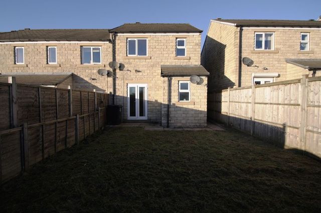  Image of 3 bedroom Detached house to rent in Cricketers Fold Halifax HX3 at Cricketers Fold Exley Halifax, HX3 9ER