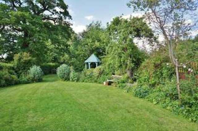  Image of 4 bedroom Terraced house for sale in Burcot Burcot Abingdon OX14 at Burcot, OX14 3DG