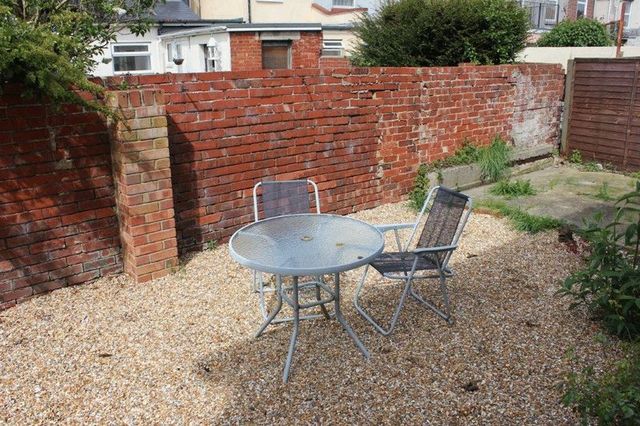  Image of 3 bedroom Terraced house to rent in Croft Road Portsmouth PO2 at Croft Road  Portsmouth, PO2 8AX