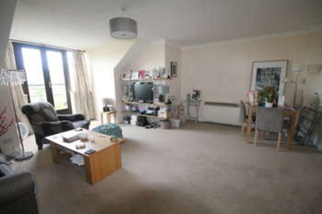  Image of 1 bedroom Flat to rent in Croydon Road Beckenham BR3 at Beckenham Kent Eden Park, BR3 4DA