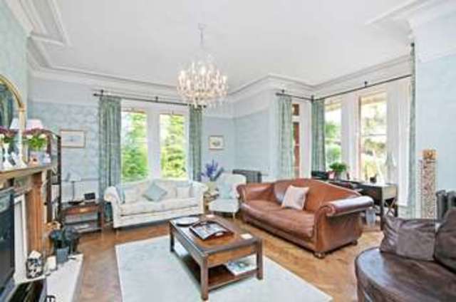  Image of 6 bedroom Detached house for sale in Lockhams Road Curdridge Southampton SO32 at Curdridge Southampton Hampshire, SO32 2BD