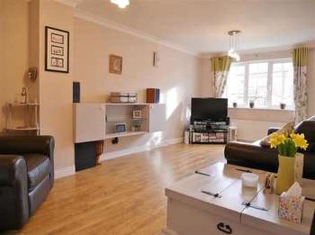  Image of 3 bedroom Semi-Detached house for sale in Curtis Avenue Abingdon OX14 at Abingdon, OX14 3UL