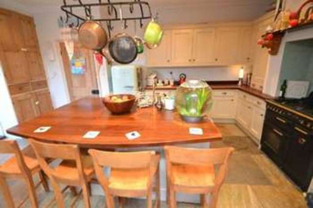  Image of 3 bedroom Detached house for sale in Curzon Street Long Eaton Nottingham NG10 at Curzon Street  Long Eaton, NG10 4FT