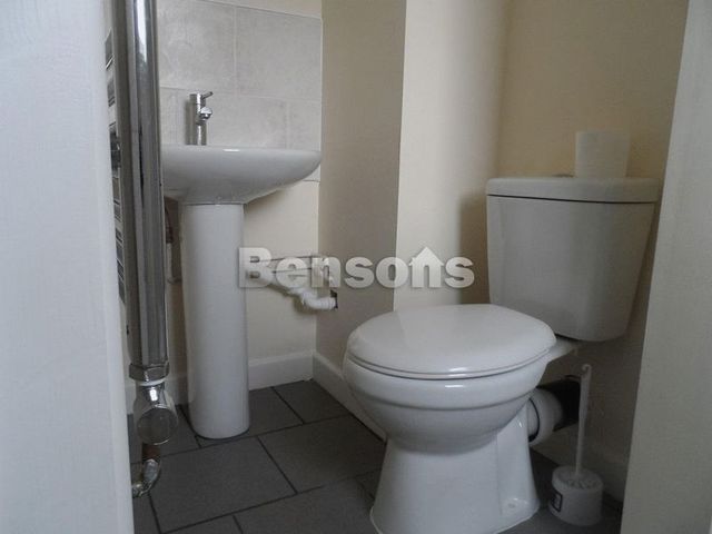  Image of 1 bedroom Terraced house to rent in Daddlebrook Telford TF3 at Daddlebrook Hollinswood Telford, TF3 2DS