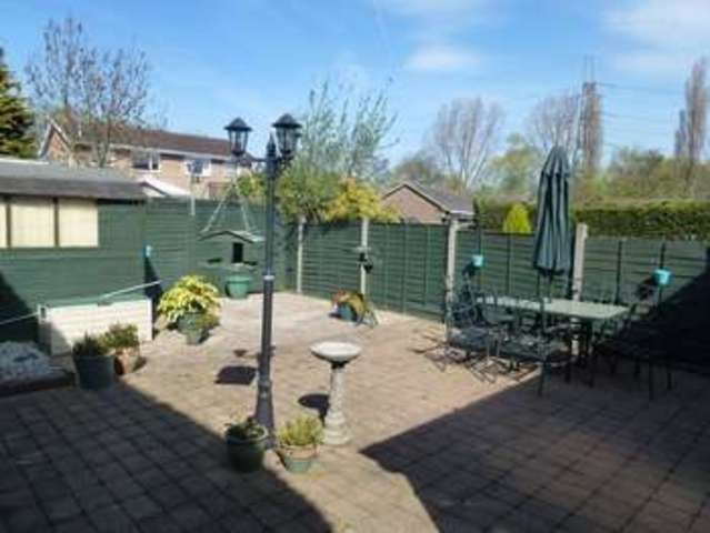  Image of 3 bedroom Semi-Detached house to rent in Darsway Castle Donington Derby DE74 at Castle Donington Derby Derbyshire, DE74 2RZ