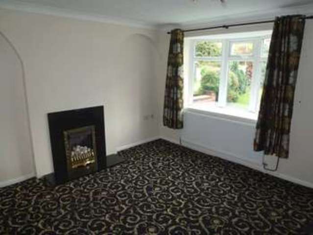  Image of 3 bedroom Semi-Detached house to rent in Darsway Castle Donington Derby DE74 at Castle Donington Derby Derbyshire, DE74 2RZ