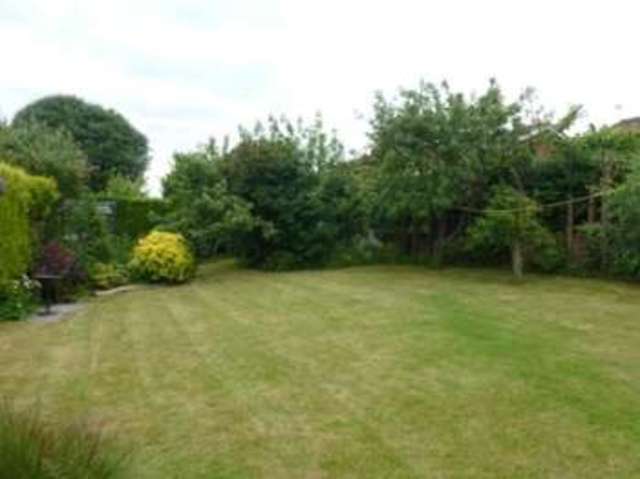  Image of 4 bedroom Detached house to rent in Darsway Castle Donington Derby DE74 at Castle Donington Derby Derbyshire, DE74 2RZ