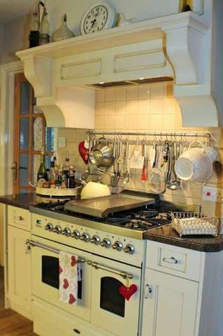  Image of 4 bedroom Semi-Detached house for sale in Southwick Road Denmead Waterlooville PO7 at Denmead Waterlooville Hampshire, PO7 6LA