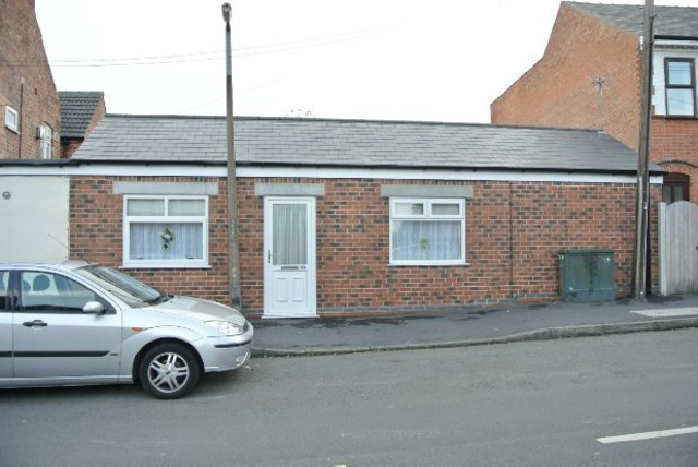  Image of 1 bedroom Flat for sale in Derby Road Sandiacre Nottingham NG10 at Derby Road  Sandiacre, NG10 5HL