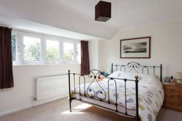  Image of 4 bedroom Detached house for sale in Tregaron Avenue Drayton Portsmouth PO6 at Drayton Portsmouth Hampshire, PO6 2JX