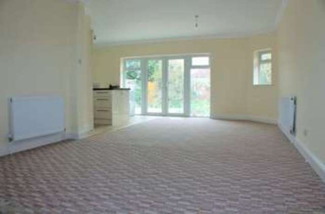  Image of 4 bedroom Detached house for sale in Homefield Road Drayton Portsmouth PO6 at Drayton Portsmouth Hampshire, PO6 1RB
