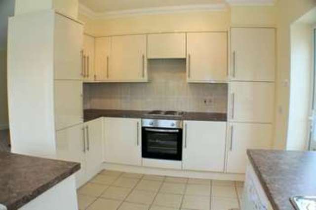  Image of 4 bedroom Detached house for sale in Homefield Road Drayton Portsmouth PO6 at Drayton Portsmouth Hampshire, PO6 1RB