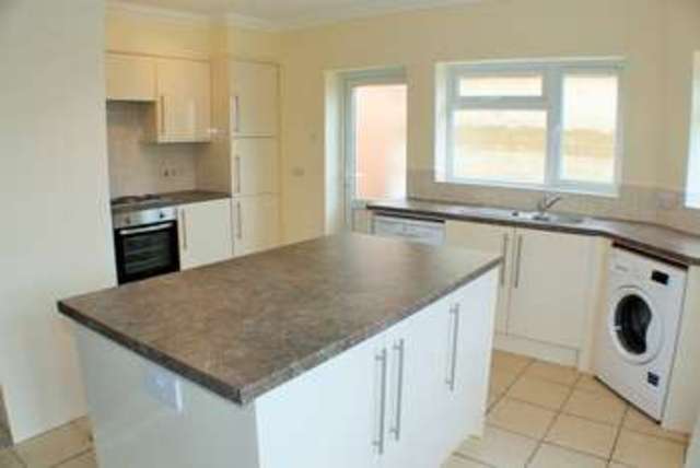  Image of 4 bedroom Detached house for sale in Homefield Road Drayton Portsmouth PO6 at Drayton Portsmouth Hampshire, PO6 1RB