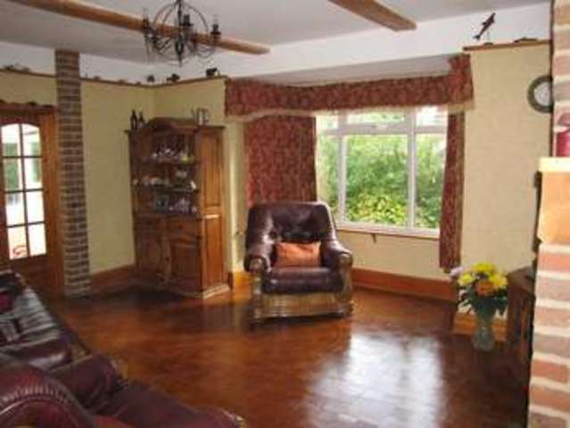  Image of 4 bedroom Detached house for sale in Uplands Road Drayton Portsmouth PO6 at Drayton Portsmouth Hampshire, PO6 1HR