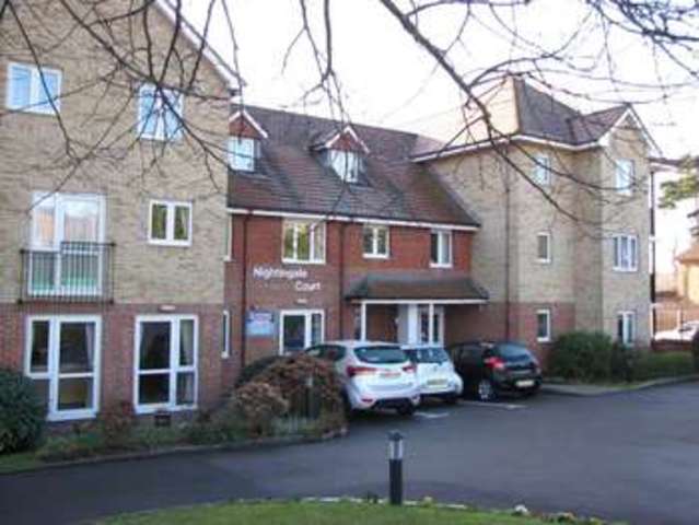  Image of 1 bedroom Flat for sale in Havant Road Cosham Portsmouth PO6 at Drayton Portsmouth Hampshire, PO6 2JA
