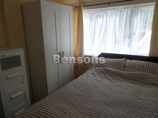  Image of 5 bedroom Detached house to rent in Dudmaston Telford TF3 at Dudmaston Hollinswood Telford, TF3 2DE