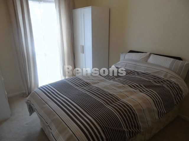 Image of 5 bedroom Detached house to rent in Dudmaston Telford TF3 at Dudmaston Hollinswood Telford, TF3 2DE