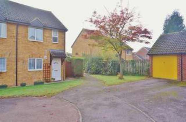  Image of 2 bedroom Semi-Detached house for sale in Dundas Close Abingdon OX14 at Abingdon, OX14 3UZ