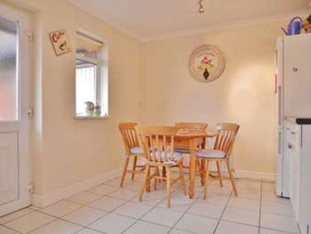  Image of 3 bedroom Detached house for sale in Dundas Close Abingdon OX14 at Abingdon, OX14 3UZ