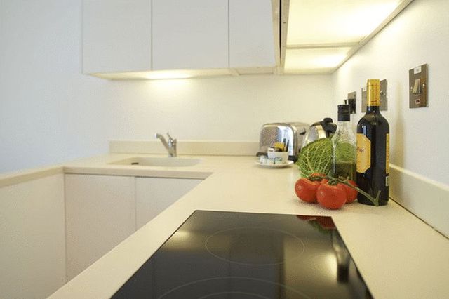  Image of 1 bedroom Flat to rent in Warwick Road London W14 at Warwick Road Open Plan London, W14 8PU