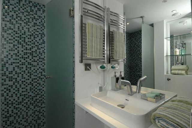  Image of 1 bedroom Flat to rent in Warwick Road London W14 at Warwick Road Open Plan London, W14 8PU