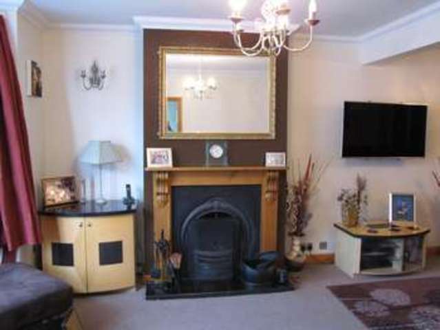  Image of 3 bedroom End of Terrace for sale in Gofton Avenue Drayton Portsmouth PO6 at East Cosham Portsmouth Hampshire, PO6 2NG