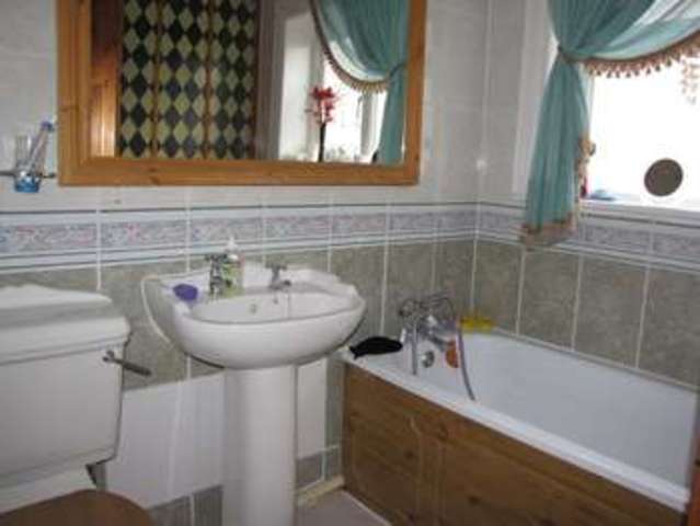 Image of 3 bedroom End of Terrace for sale in Gofton Avenue Drayton Portsmouth PO6 at East Cosham Portsmouth Hampshire, PO6 2NG