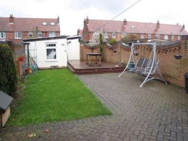  Image of 3 bedroom End of Terrace for sale in Gofton Avenue Drayton Portsmouth PO6 at East Cosham Portsmouth Hampshire, PO6 2NG