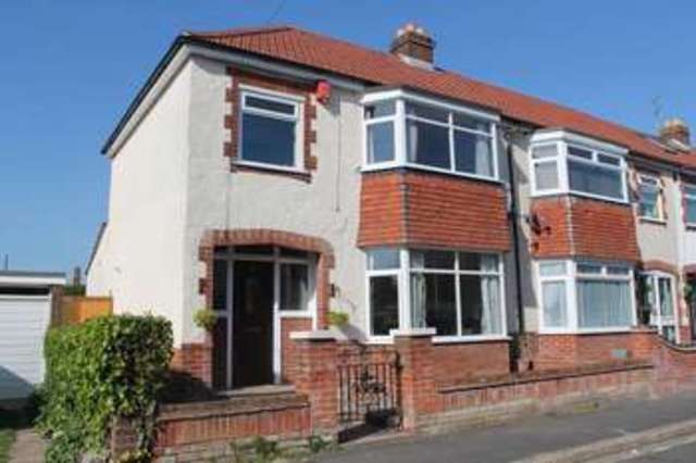 Image of 3 bedroom End of Terrace for sale in Pangbourne Avenue Cosham Portsmouth PO6 at East Cosham Portsmouth Hampshire, PO6 2NT