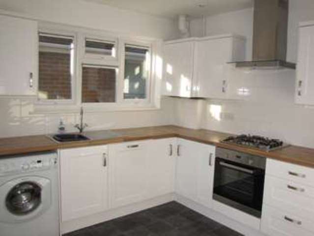  Image of 2 bedroom Detached house for sale in Court Mead Drayton Portsmouth PO6 at East Cosham Portsmouth Hampshire, PO6 2LT