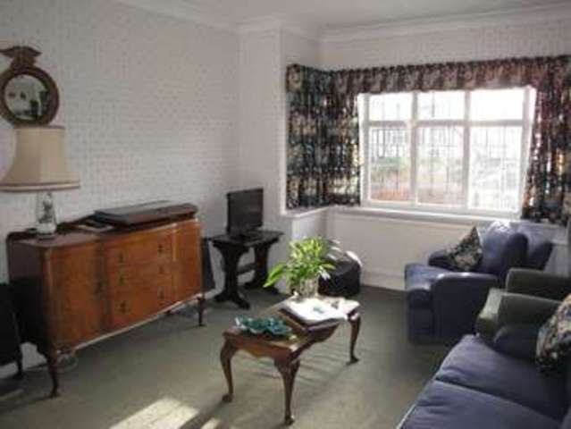  Image of 4 bedroom Detached house for sale in Havant Road Cosham Portsmouth PO6 at East Cosham Portsmouth Hampshire, PO6 2JD