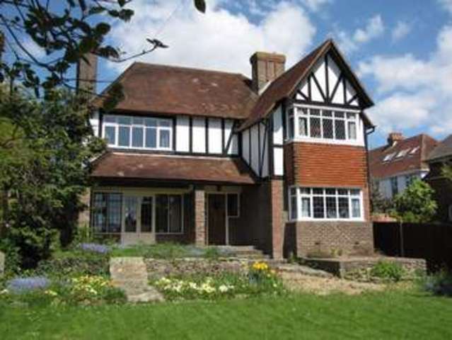  Image of 4 bedroom Detached house for sale in Havant Road Cosham Portsmouth PO6 at East Cosham Portsmouth Hampshire, PO6 2JD