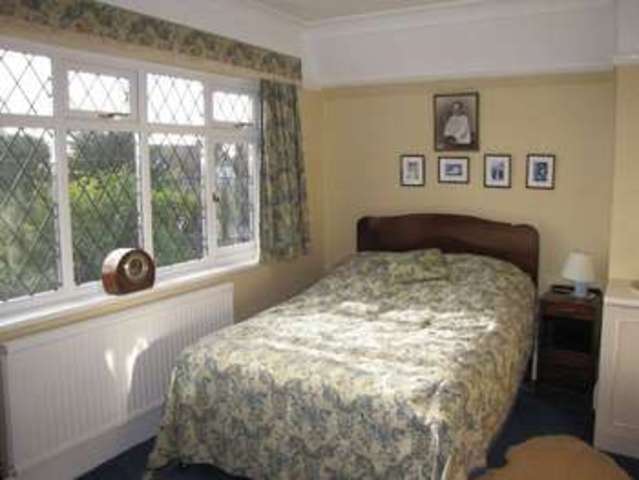  Image of 4 bedroom Detached house for sale in Havant Road Cosham Portsmouth PO6 at East Cosham Portsmouth Hampshire, PO6 2JD