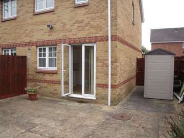  Image of 2 bedroom Semi-Detached house to rent in Eaton Crescent Taunton TA2 at Eaton Crescent  Taunton, TA2 7UE
