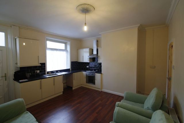  Image of 2 bedroom Terraced house for sale in Elizabeth Street Elland HX5 at Elizabeth Street  Elland, HX5 0JH