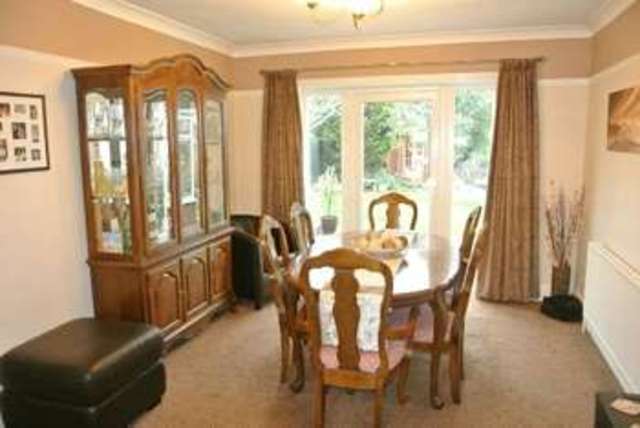  Image of 3 bedroom Detached house for sale in Elm Avenue Sandiacre Nottingham NG10 at Elm Avenue  Sandiacre, NG10 5EJ