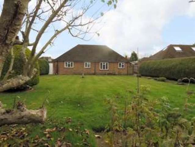  Image of 3 bedroom Detached house for sale in Emery Acres Upper Basildon Reading RG8 at Upper Basildon  Reading, RG8 8NY
