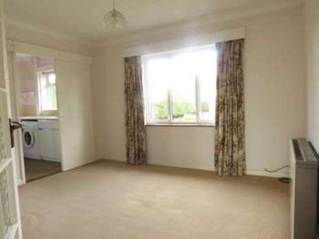  Image of 3 bedroom Detached house for sale in Emery Acres Upper Basildon Reading RG8 at Upper Basildon  Reading, RG8 8NY