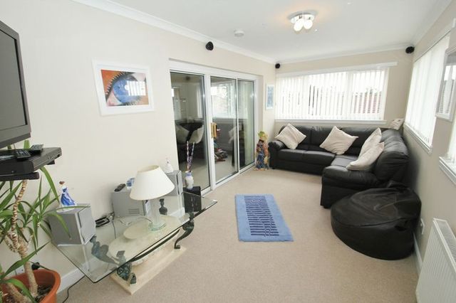  Image of 5 bedroom Property for sale in Erskine Street Alloa FK10 at Erskine Street  Alloa, FK10 2AX