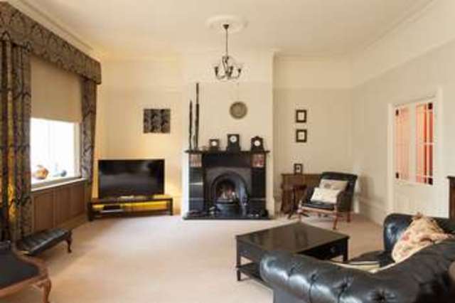  Image of 7 bedroom Detached house for sale in Osborn Road Fareham PO16 at Fareham Hampshire, PO16 7DS