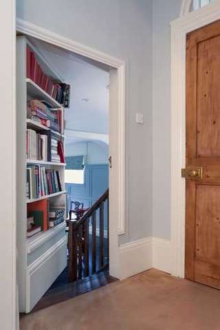  Image of 7 bedroom Detached house for sale in Osborn Road Fareham PO16 at Fareham Hampshire, PO16 7DS